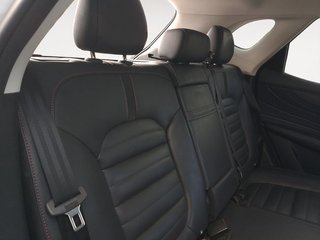 MG HS Luxury