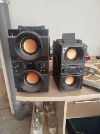 Altavoces Bluetooth SUPRA Negros y Naranjas