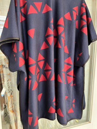 Poncho capa nuevo con etiqueta