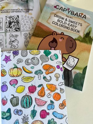 Libro para colorear capibaras antiestrés kawaii