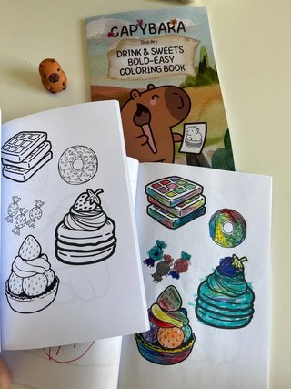 Libro para colorear capibaras antiestrés kawaii