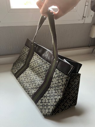 Bolso Tommy Hilfiger Beige y Marrón