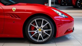 Ferrari California 4.3 V8 (4 plazas)