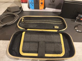 Nintendo Switch -Con muchos juegos (V1), impecable