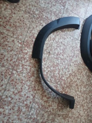 Funda metálica para rueda de repuesto