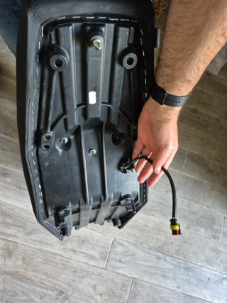 Moto Guzzi V85TT Travel