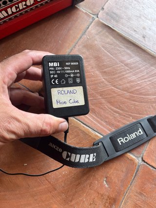 Roland Micro Cube Amplificador guitarra