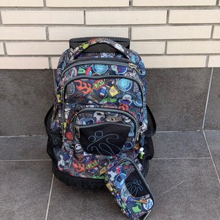 Mochila Totto con estuche