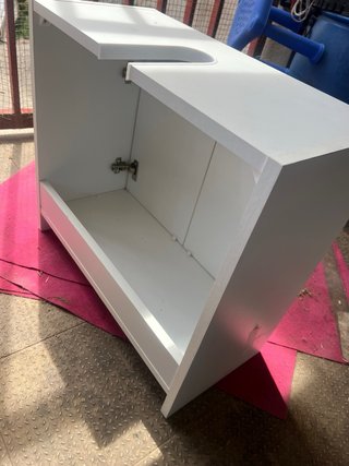 Mueble de baño blanco,bajito