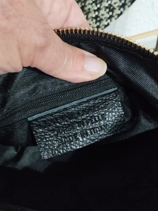 Bolso Piel Negro Mini con Asa The Genuine leather