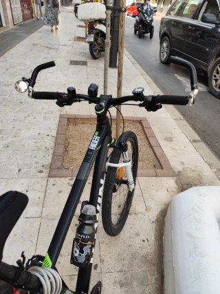 Bicicleta de Montaña Negra