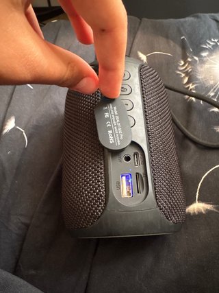 Altavoz Zealot con luces LED
