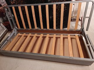 Sofá Cama Gris Tela y Metal