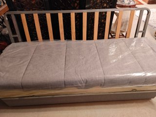 Sofá Cama Gris Tela y Metal