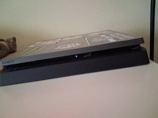 Consola Sony PS4 Slim Negra