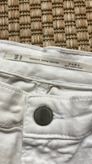 Vaqueros skinny Zara blancos rotos Talla M
