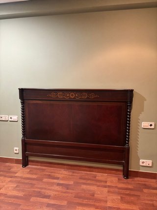 Cabecero de madera 135cm