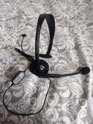 Accesorios Xbox 360: Mandos y Auriculares