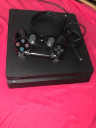 PS4 1TB Negra