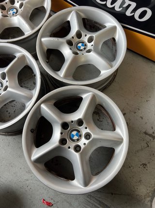 LLANTAS (Juego) BMW