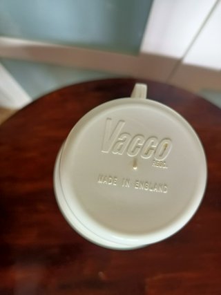 Termo de viaje vintage a cuadros