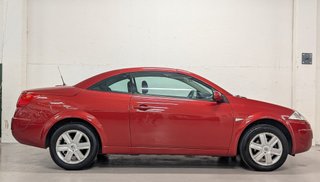 Renault Mégane COUPE-CABR. CONFORT AUTHENTIQUE 1.6 16v