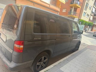 Volkswagen Transporter T5 2009