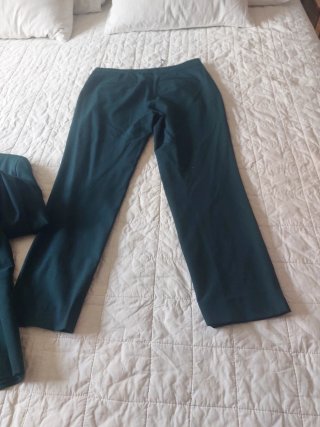 Traje chaqueta verde oscuro