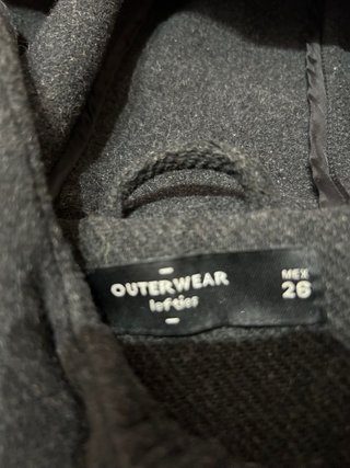 Parka con capucha negra mujer