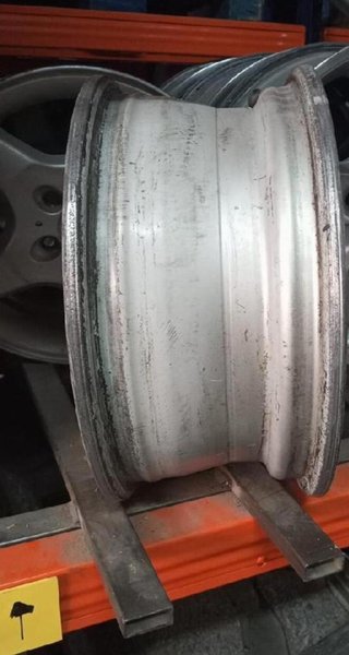 Mercedes 45289 a1634010102 llanta ml 320 3.2 g