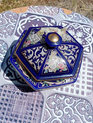 Porta caramelle in ceramica blu e oro