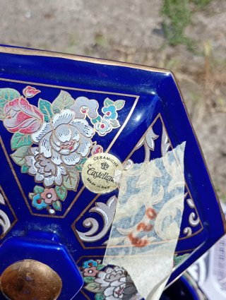 Porta caramelle in ceramica blu e oro