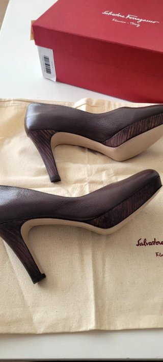 Zapatos de tacón Salvatore Ferragamo Marrón
