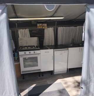 Caravana y complementos camping