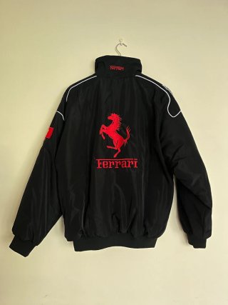 Chaqueta Ferrari Negra y Roja