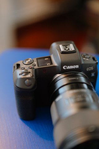 Cámara Canon EOS R