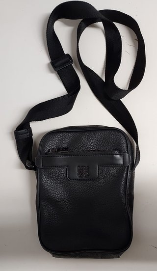 Bandolera Hugo Boss Negra Piel Texturizada