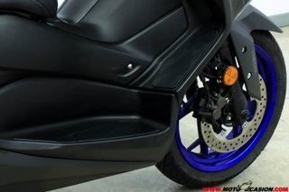 YAMAHA X-MAX 125 -APTA B Y A1-