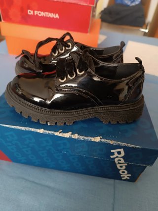 Zapatos charol niña