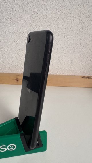 iPhone SE (2da Gen) Negro