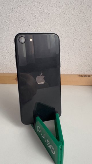 iPhone SE (2da Gen) Negro