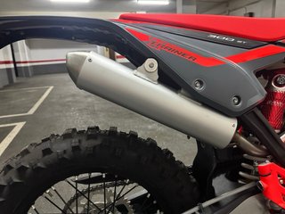 Moto enduro Beta Xtrainer 300 2025