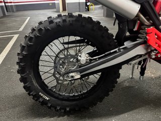 Moto enduro Beta Xtrainer 300 2025