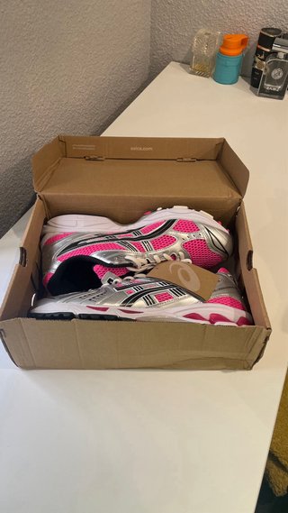 Zapatilla Asics Talla 44 Rosa y Plata