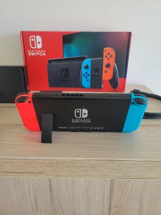 Nintendo Switch como nueva + Accesorios