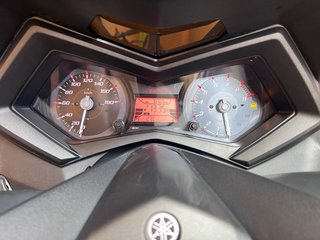 Yamaha TMAX 530 Negra/Gris