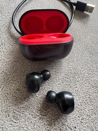 Auriculares JBL Tune 115 TWS Bluetooth