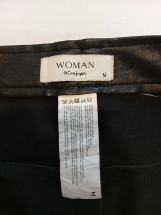 Pantalones negros efecto piel