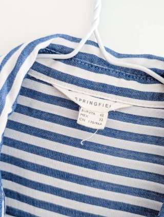 Camisa aayas azul y blanca