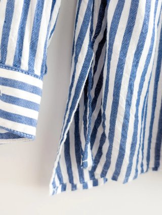 Camisa aayas azul y blanca